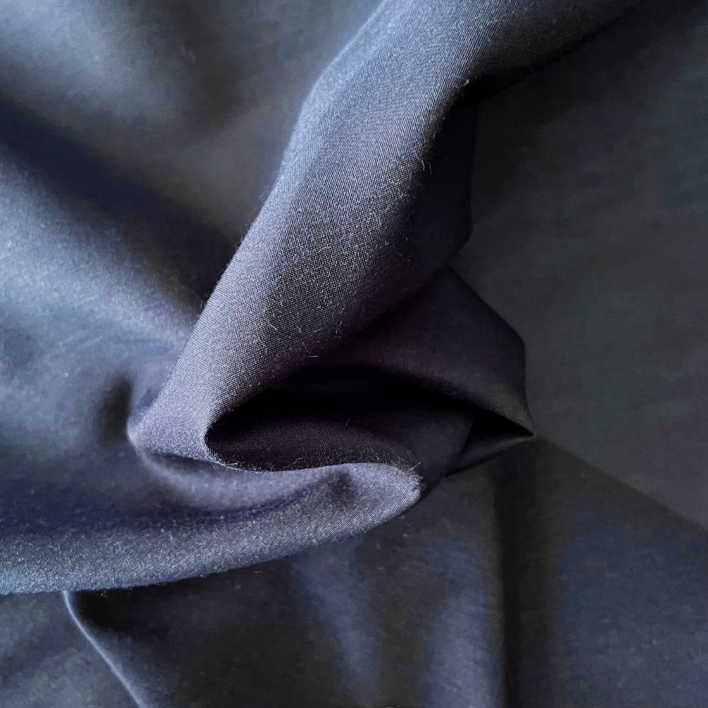 COTTON/SILK BLEND VOILE • Navy $39.00/metre