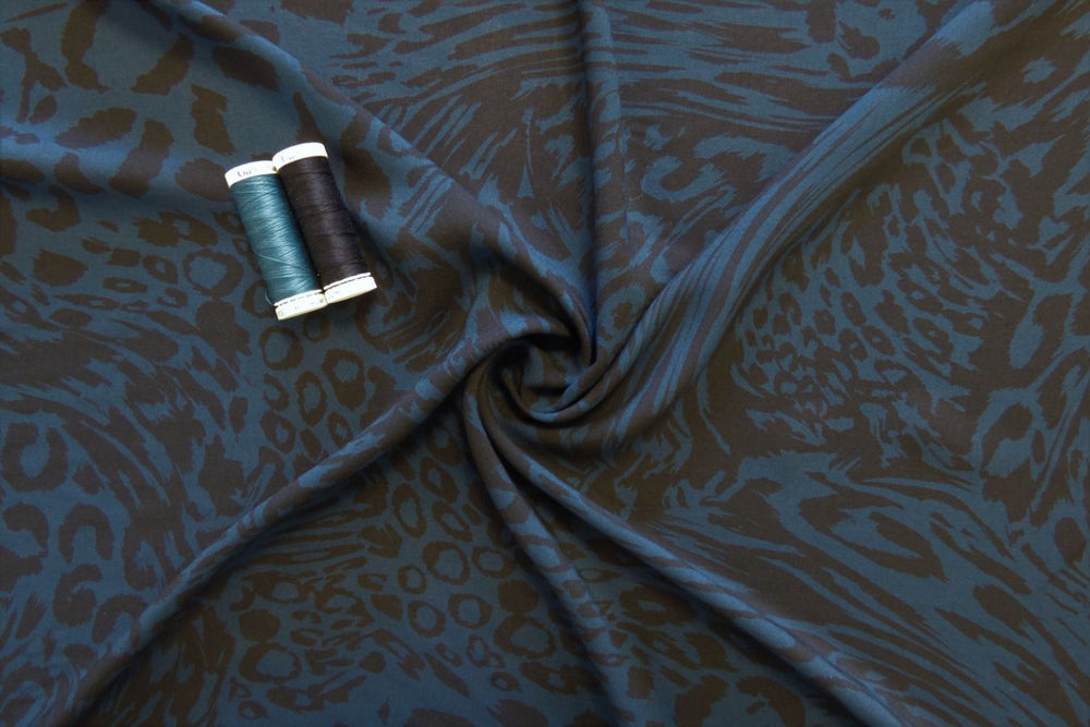 VISCOSE CHALLIS LAWN • WESTERN CAPE $38/metre