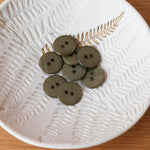 MOTHER OF PEARL BUTTONS • Khaki • 15mm