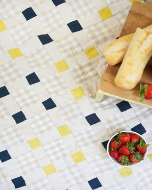 PICNIC SQUARE QUILT • PDF Pattern