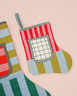 QUILTED POCKET STOCKING • PDF Pattern