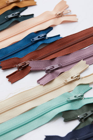 YKK® COIL ZIPPER • mind the MAKER® • 18cm & 30cm