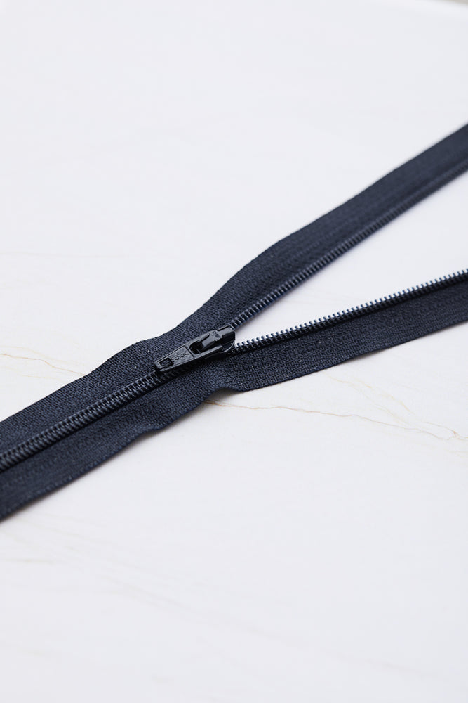 YKK® COIL ZIPPER • mind the MAKER® • 18cm & 30cm