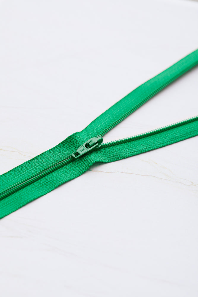 YKK® COIL ZIPPER • mind the MAKER® • 18cm & 30cm