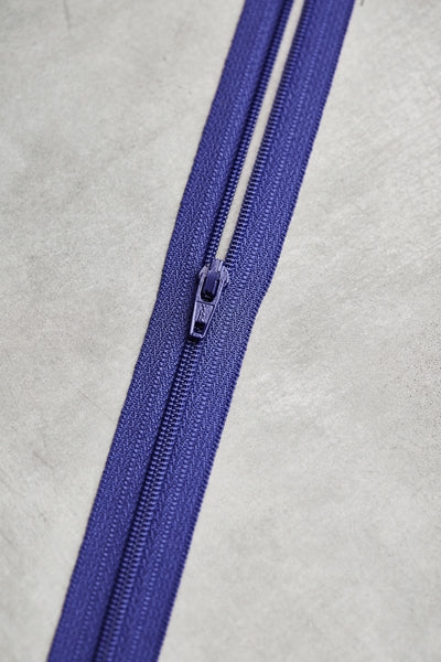 YKK®  BASIC COIL ZIPPER • meetMILK® • 18cm or 30cm
