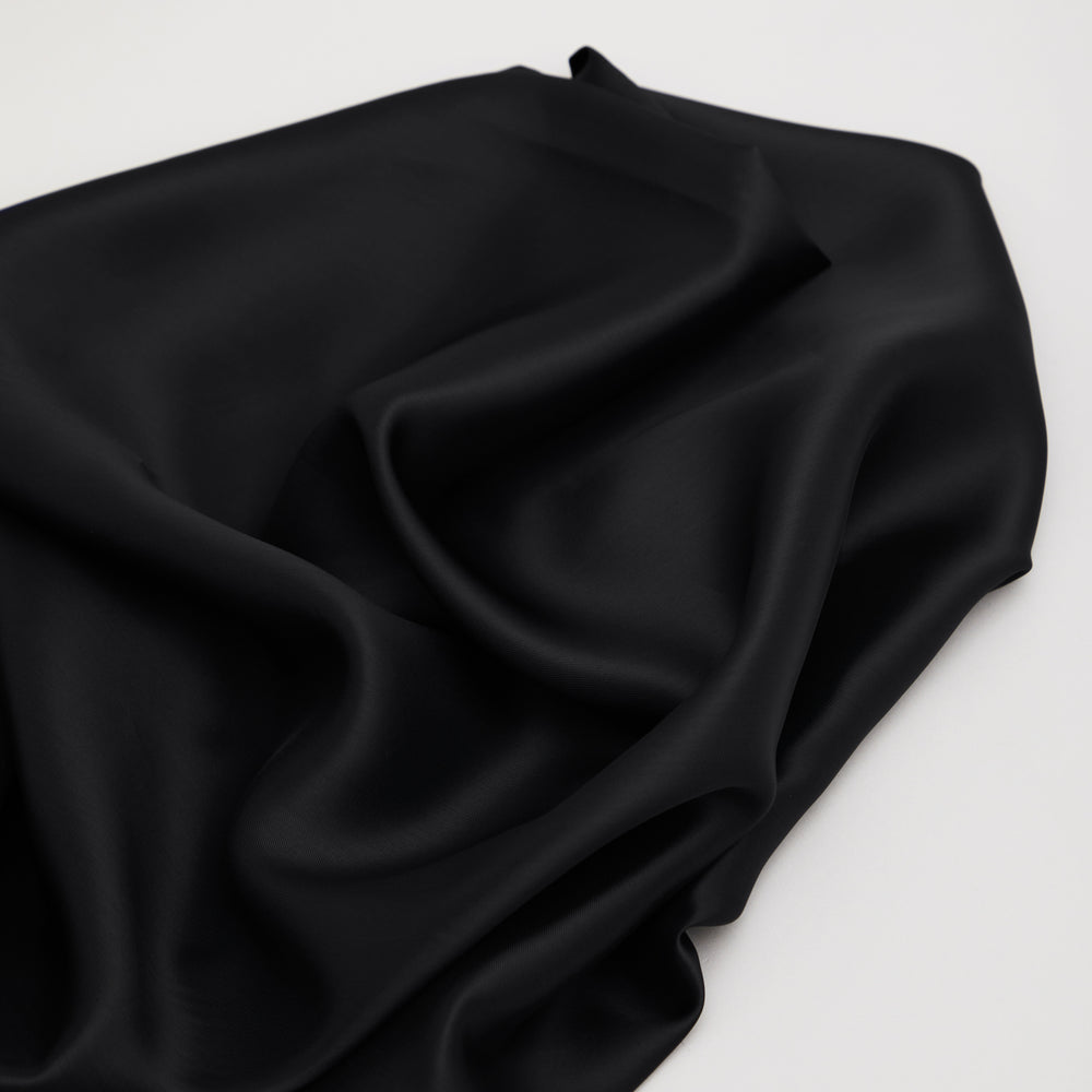 VISCOSE TWILL LINING • Black $40.00/metre