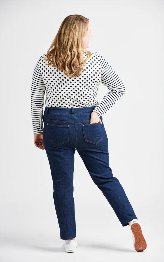 AMES JEANS • Pattern