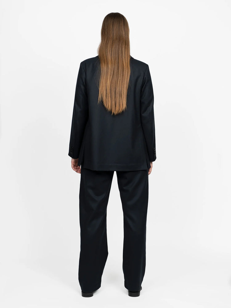 
                
                    Load image into Gallery viewer, BLAZER • Pattern
                
            