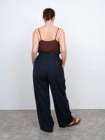 HIGH-WAISTED TROUSERS • Pattern