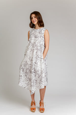
                
                    Load image into Gallery viewer, FLOREAT DRESS &amp;amp; TOP • Pattern
                
            