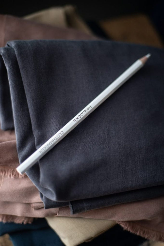 WHITE CHALK PENCIL • Merchant & Mills