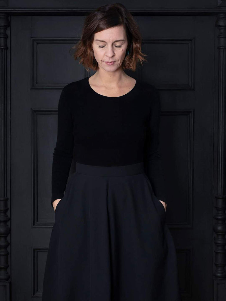 TULIP SKIRT • The Assembly Line Independent Patterns Pattern Scissors