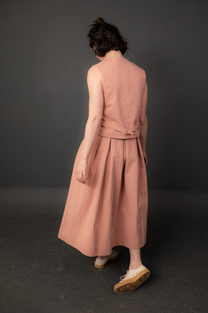 8oz Organic Sanded Twill Effie Pink. Elwen wears a size 10.