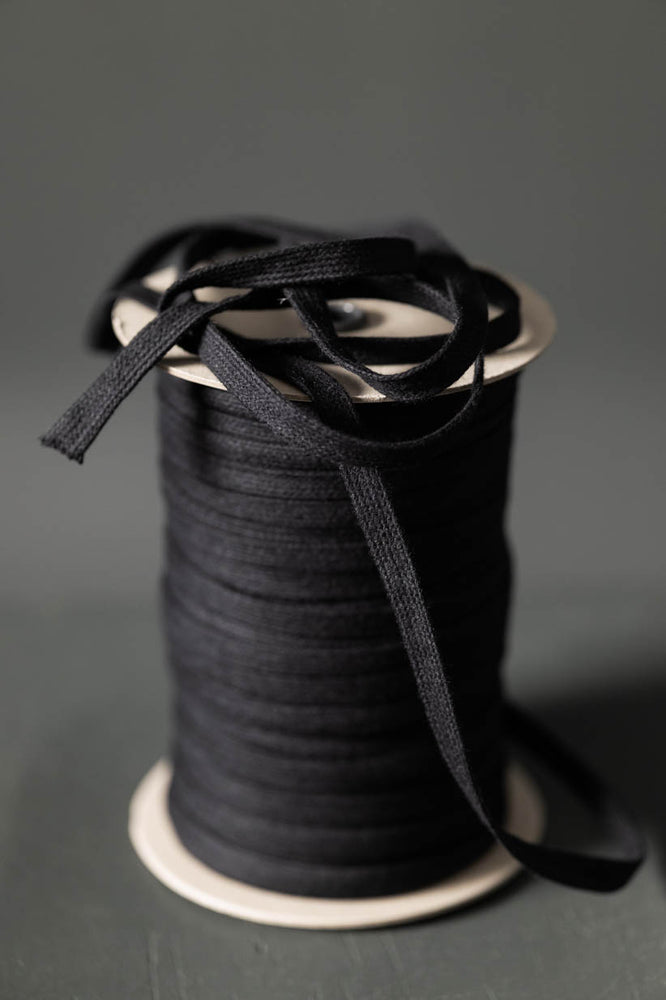 RECYCLED DRAWSTRING • Black