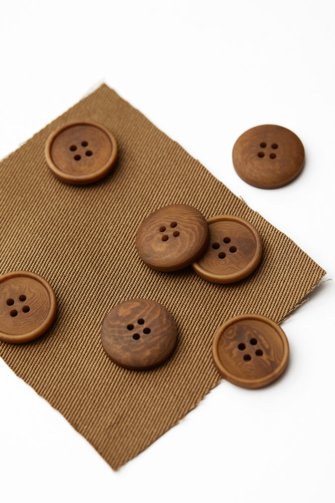 BLAZE COROZO BUTTONS • Camel • 20mm