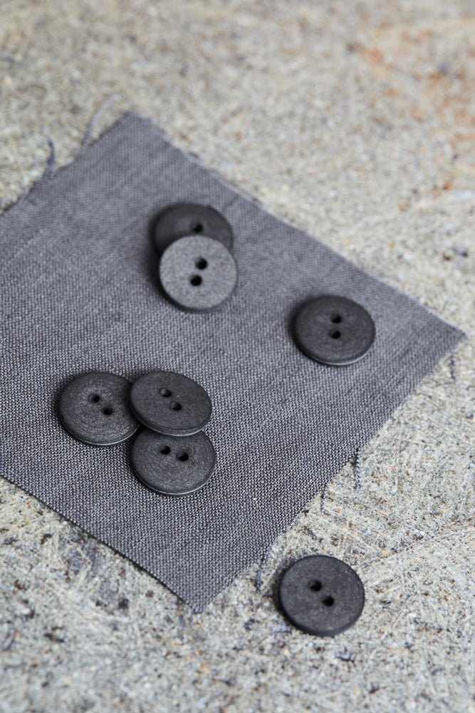 CURB COTTON BUTTON •  Calm Grey • 11mm or 18mm