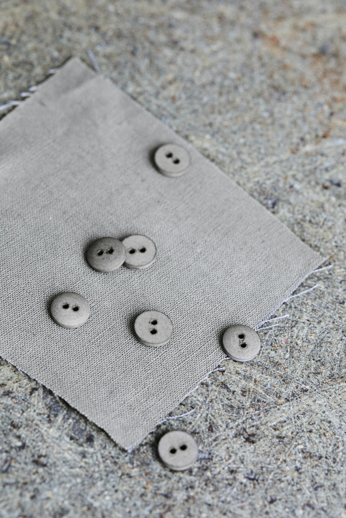 mind the MAKER® CURB COTTON BUTTONS • 11mm or 18mm • Pattern Scissors Frock