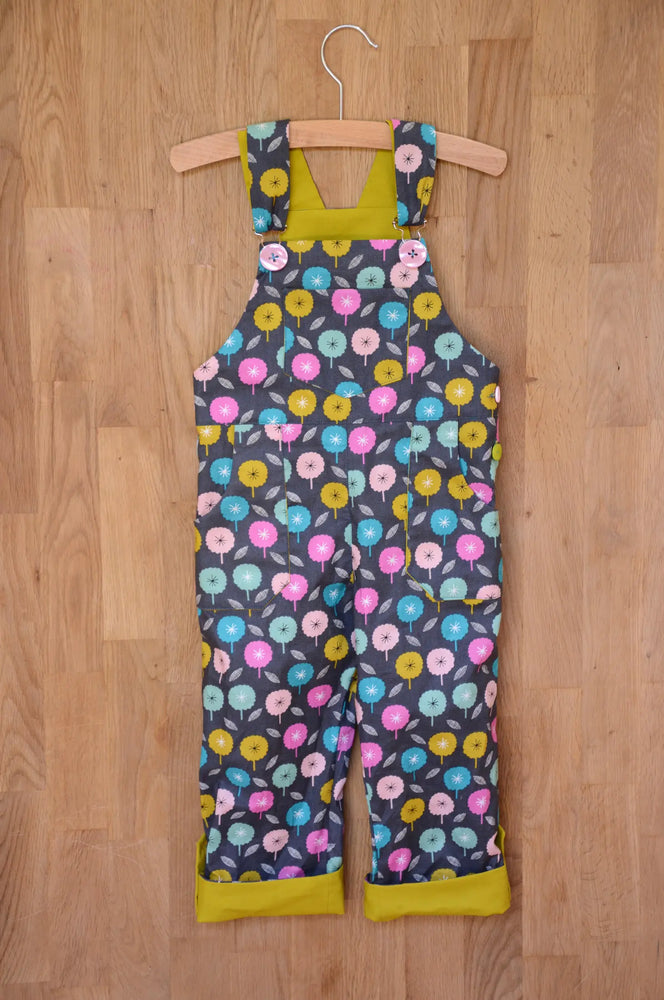 
                
                    Load image into Gallery viewer, FREDDIE DUNGAREES &amp;amp; PINAFORE DRESS ages 3-9 years • Pattern
                
            