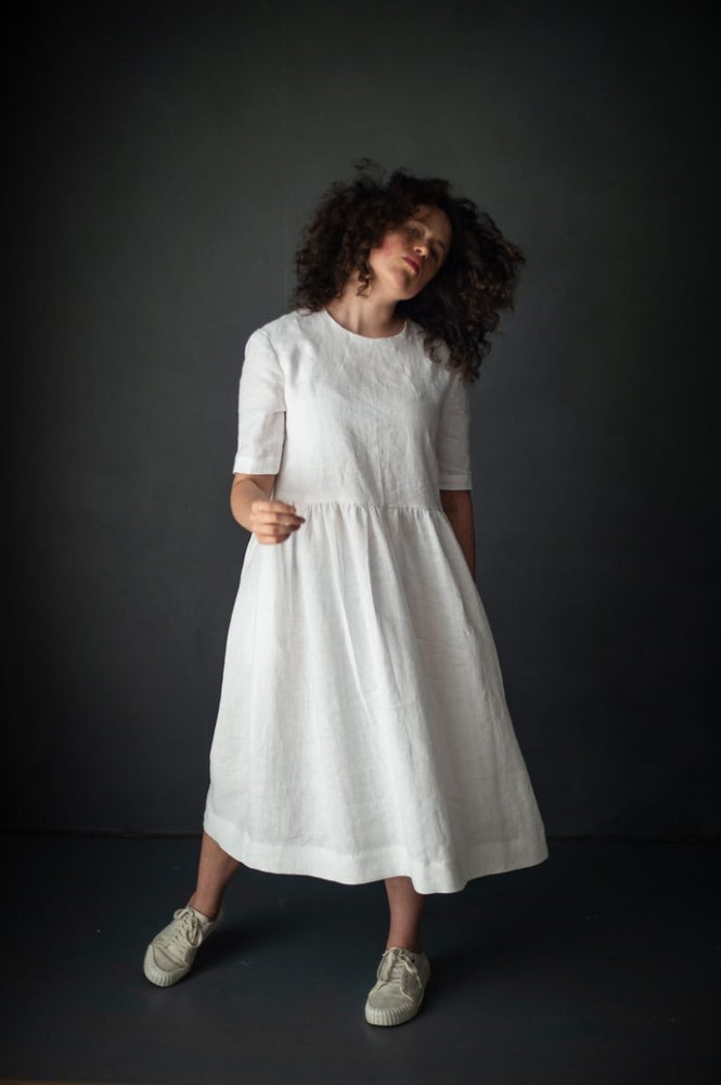 This is the Ellis dress pattern sewn in 185gsm Linen colourway of MILK