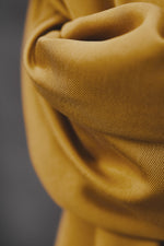 SMOOTH DRAPE TWILL • TENCEL™ fibres • Amber • Remnant 39cm